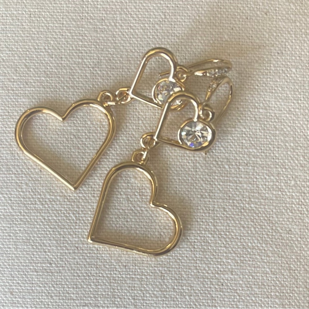 Gold‎ Heart-Shaped Dangle Earrings with Polished Finish